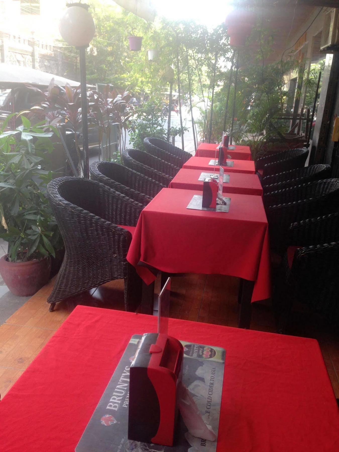 White River II Hostel Πνομ Πενχ Εξωτερικό φωτογραφία